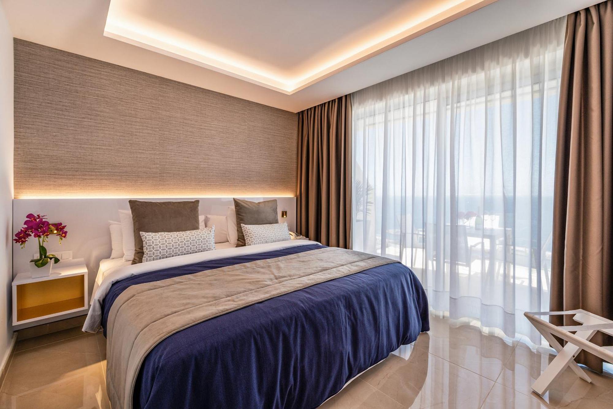 Grand Horizon Luxury Boutique Apartments Puerto Rico  Esterno foto