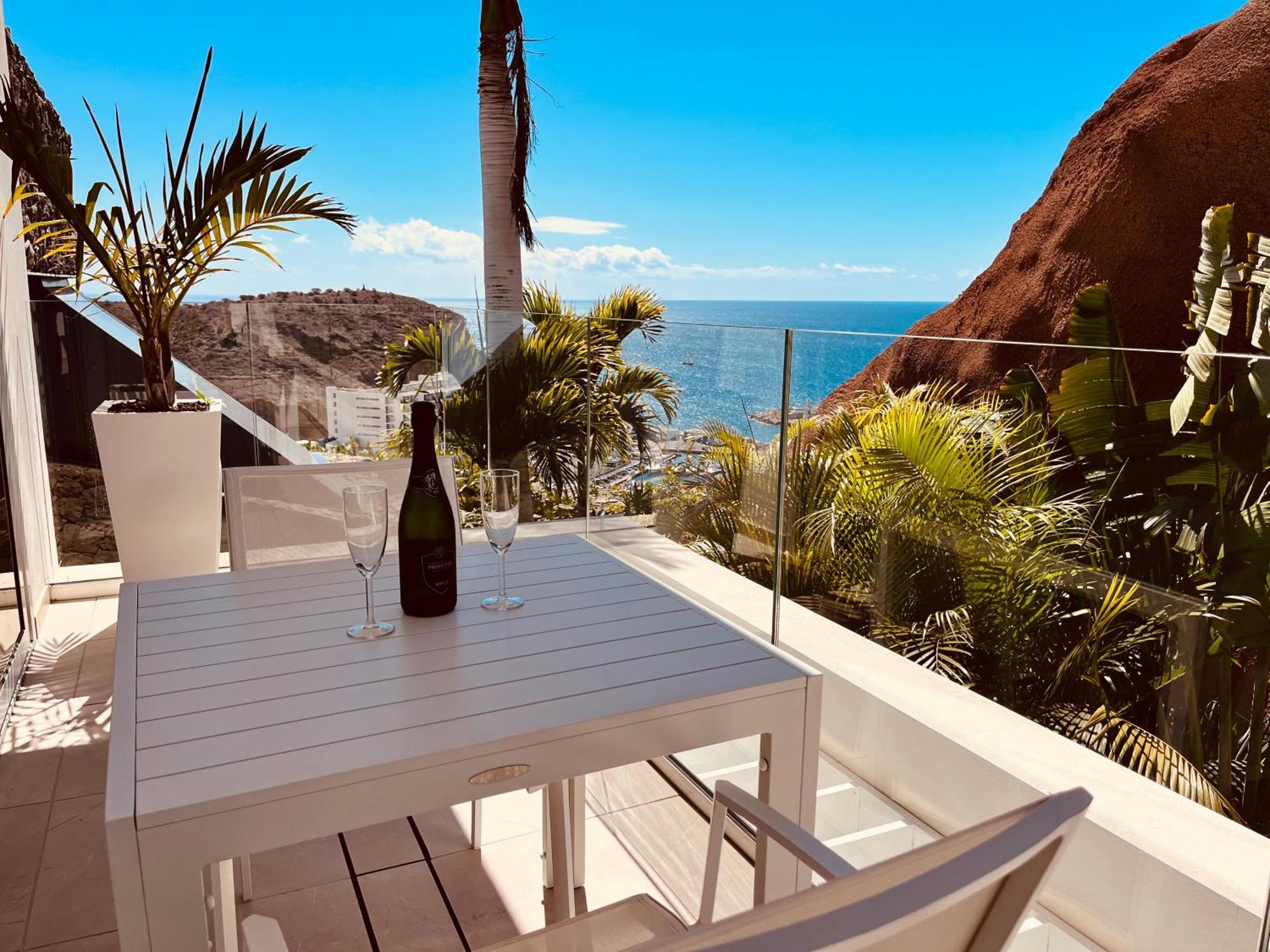 Grand Horizon Luxury Boutique Apartments Puerto Rico  Camera foto